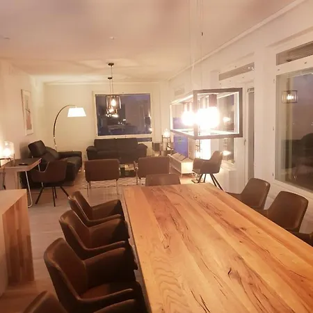 Luxury Penthouse, With Jacuzzi And Lake View! Τάμπερε